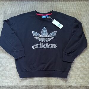 25-Adidas Oversized Women's Black Crewneck Sweater